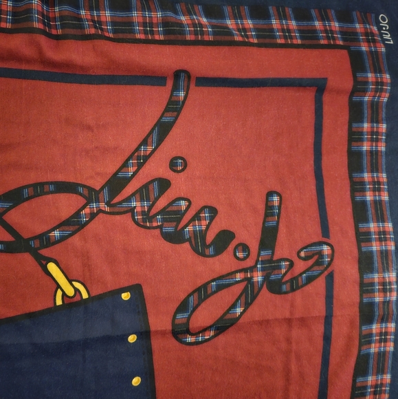 Liu Jo square couture carf navy blue red gorgeous holiday elegance quiet luxury - Picture 2 of 3